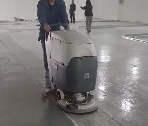 洞悉各類洗地機利弊解析，高效清潔從此無憂！