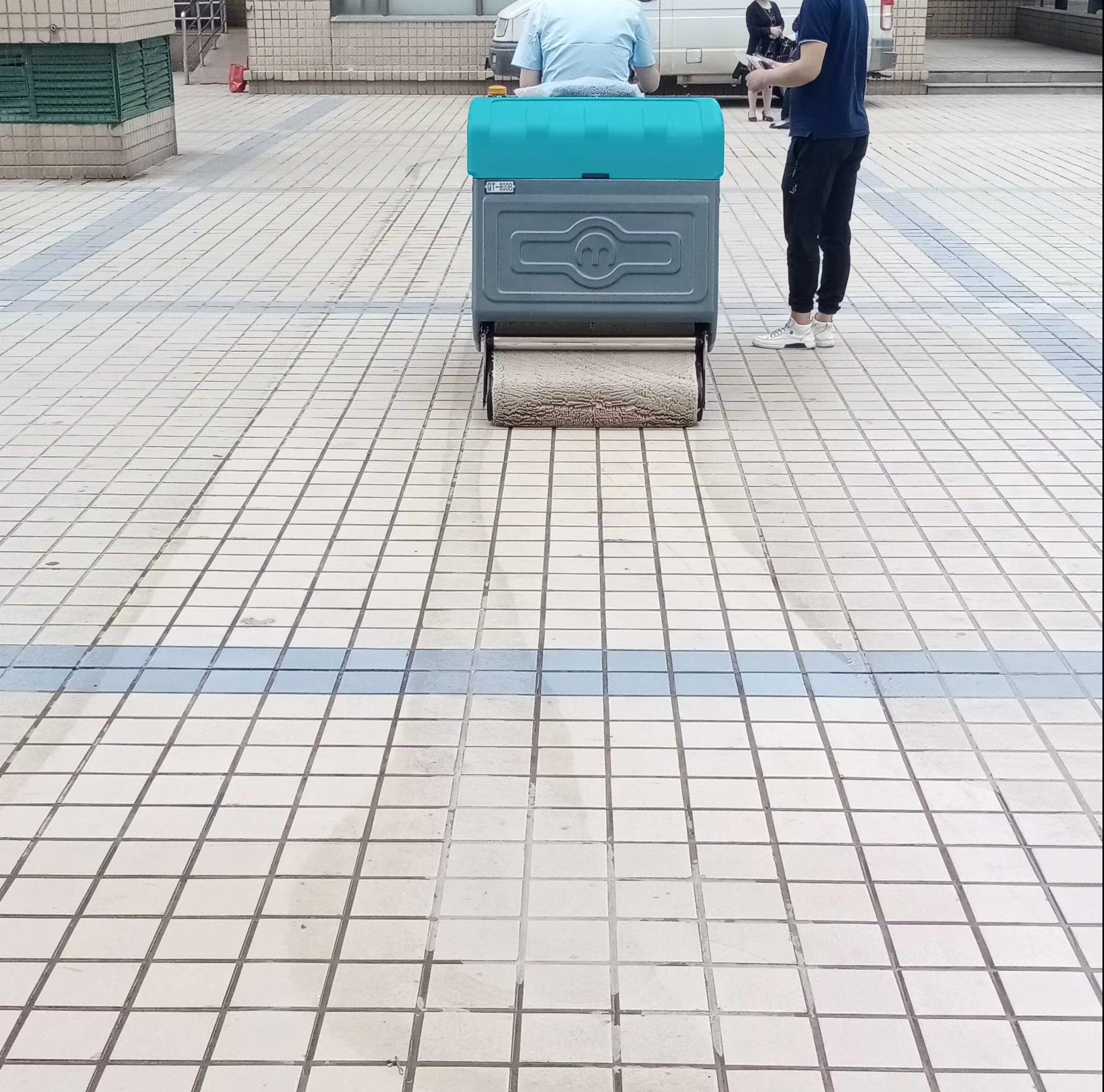 “全自動洗地車，真有那么神奇嗎？”——揭秘現(xiàn)代清潔黑科技