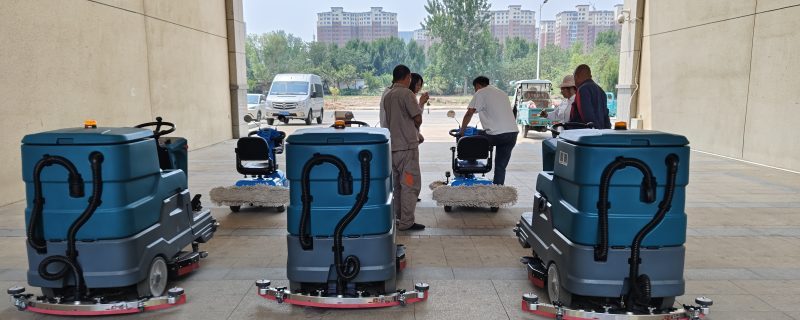 征服每一寸土地：駕駛式洗地車如何應對復雜地形挑戰？